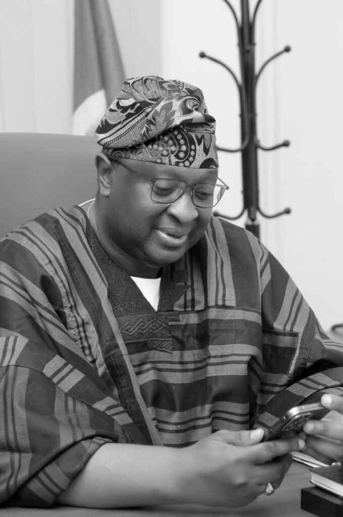 Senator Odebiyi: A man of unrelenting parliamentary prowess