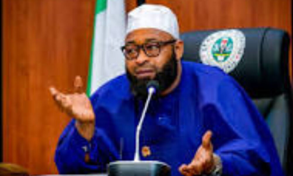 Bago announces N80,000 Minimum Wage for Civil Servants