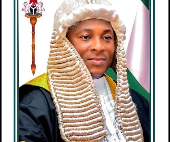 Niger Speaker doles out N10m to victims of recent bandit attacks in Mariga LGA