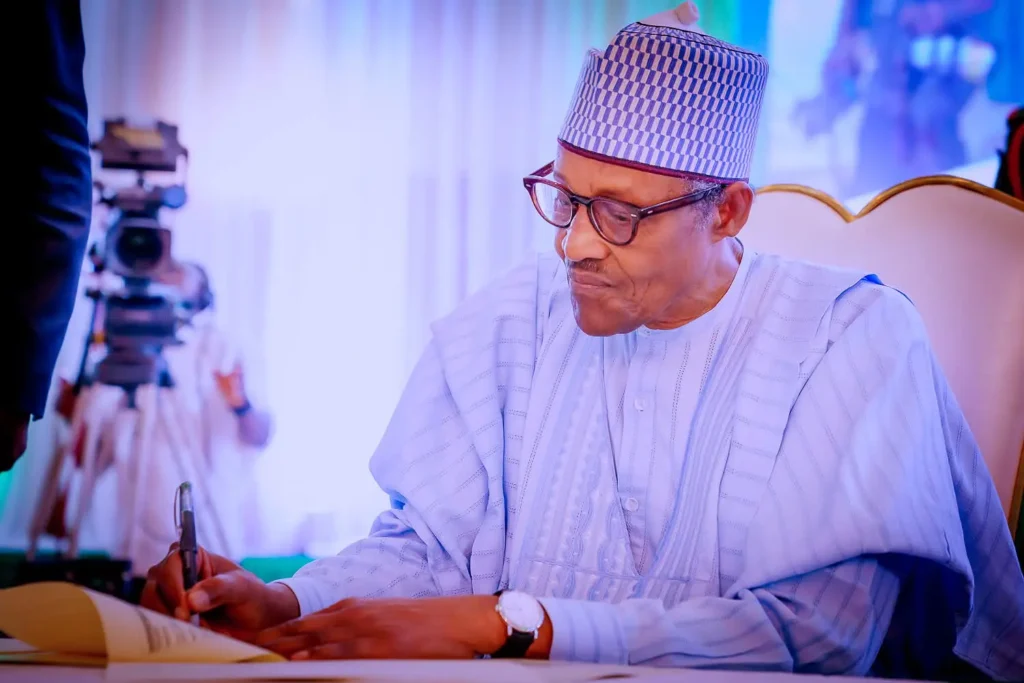 Nigeria’s Former President Muhammadu Buhari Dies in London at 82