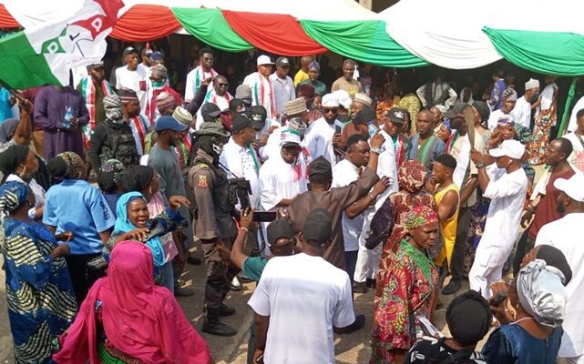 PDP Strengthens Foothold, Welcomes Over 500 Defectors in Kogi Central