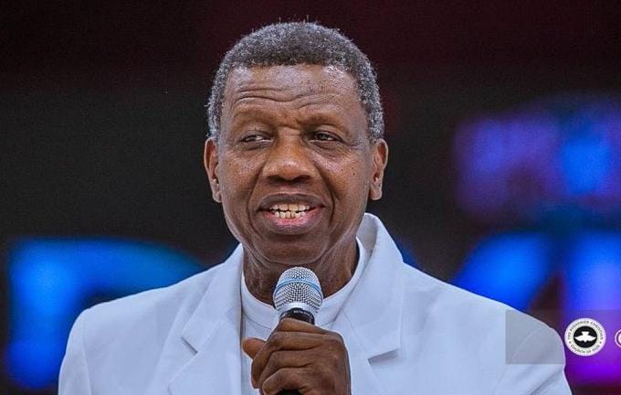 Adeboye Attributes Anthony Joshua’s Survival in Lagos–Ibadan Crash to God’s Mercy