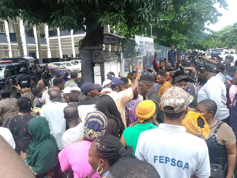 King’s College: HURIWA Warns FG Against ‘Backdoor’ Transfer to Old Boys